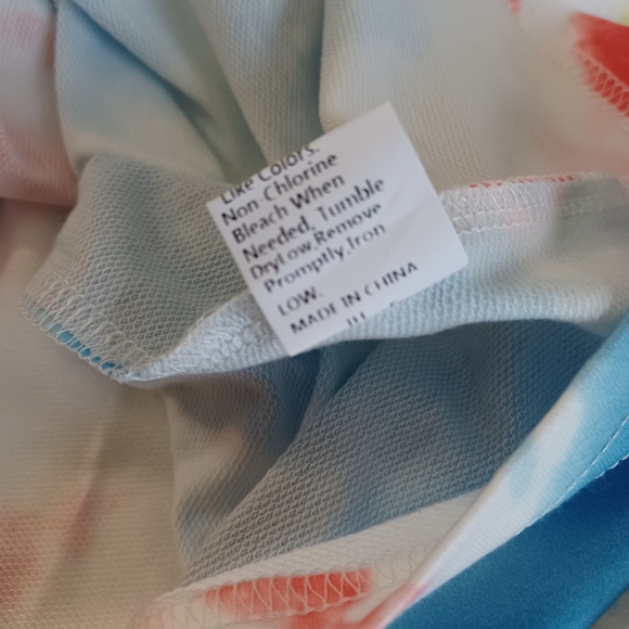 SHEIN Tie Dye Hoodie & Track Short Set - Picture 9 of 14